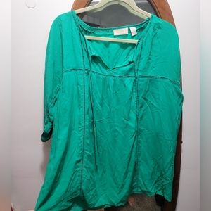 Gorgeous bright green blouse